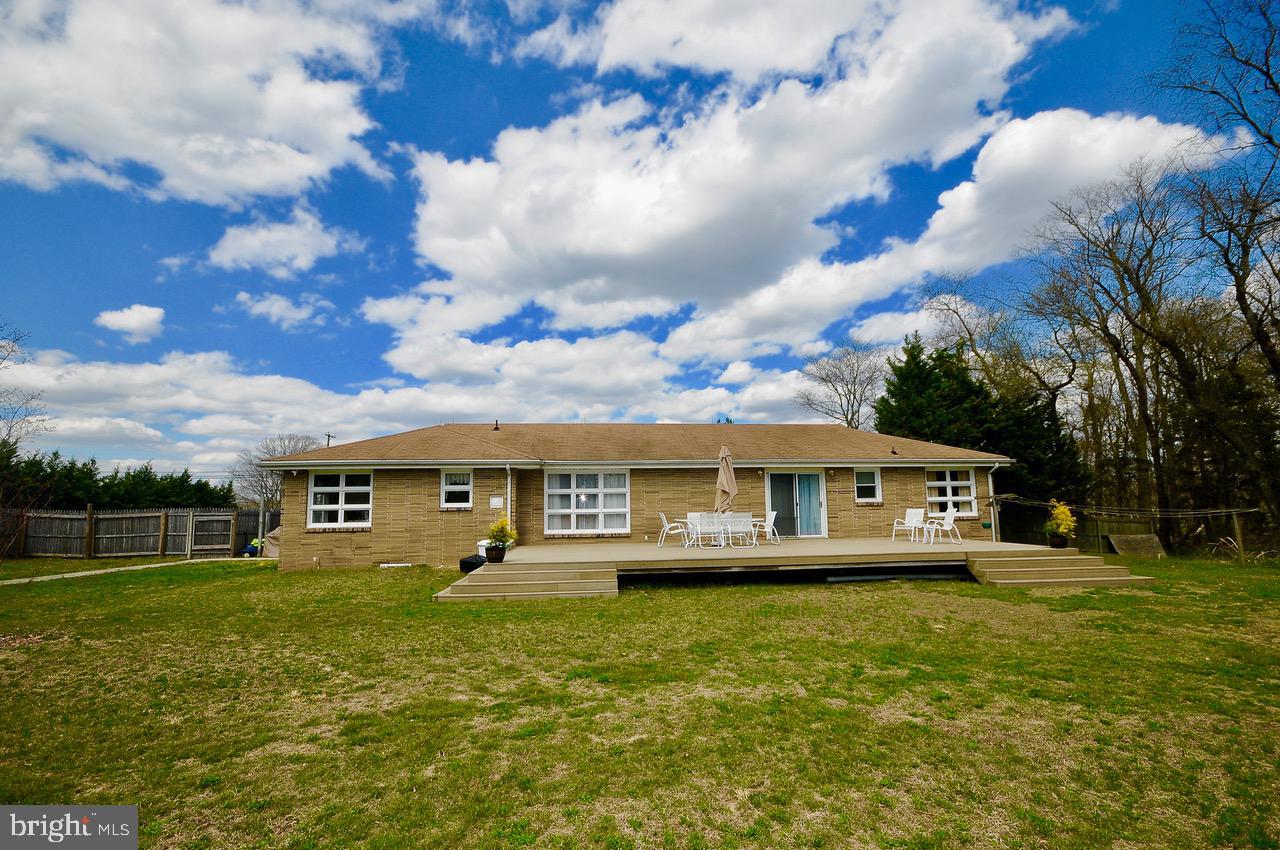 239 Almond Road Elmer, NJ 08318 - Photo 30 of 32