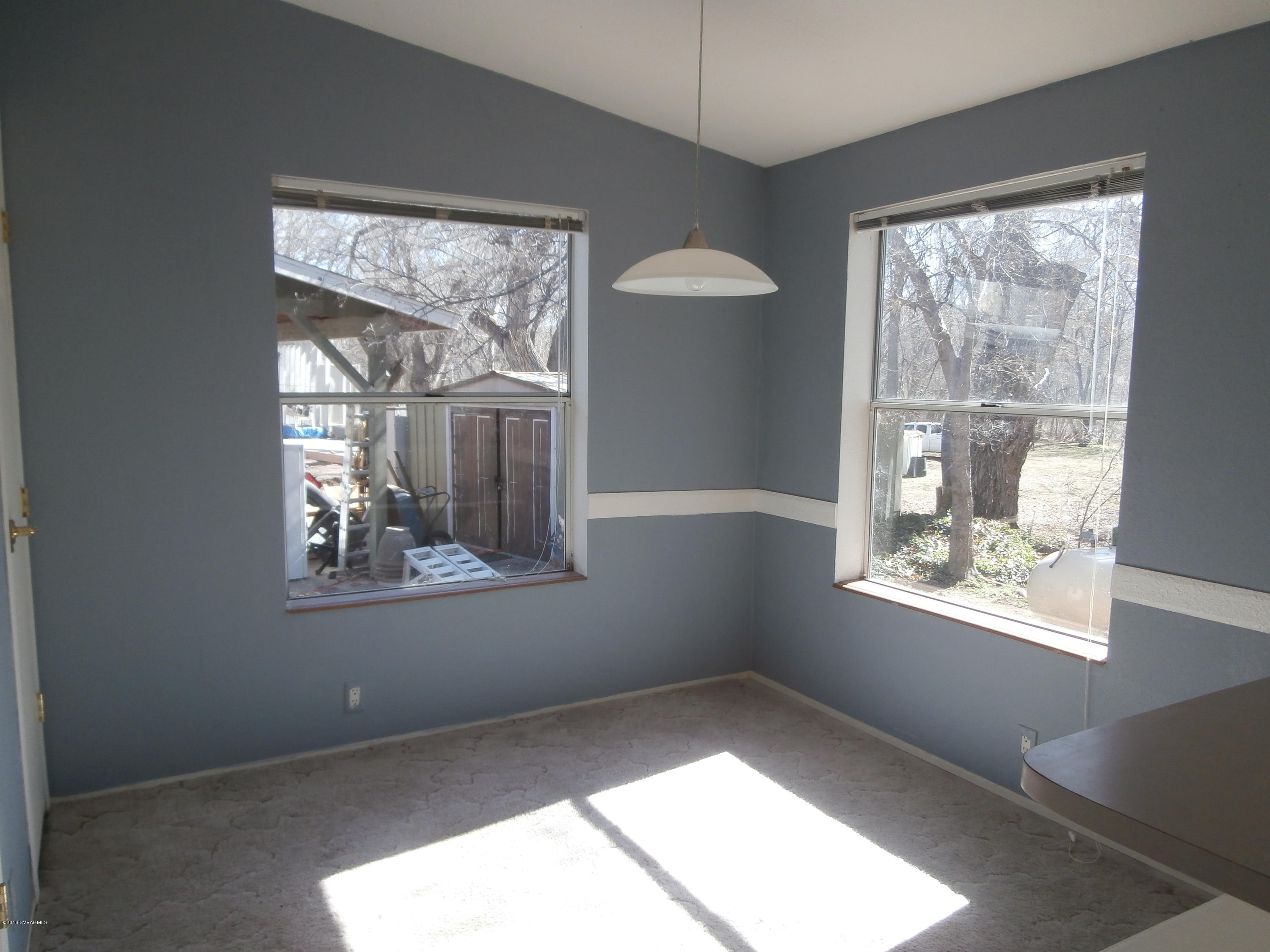 4305 East Aztec Road Rimrock, AZ 86335 - Photo 20 of 25 a view of empty room with windows