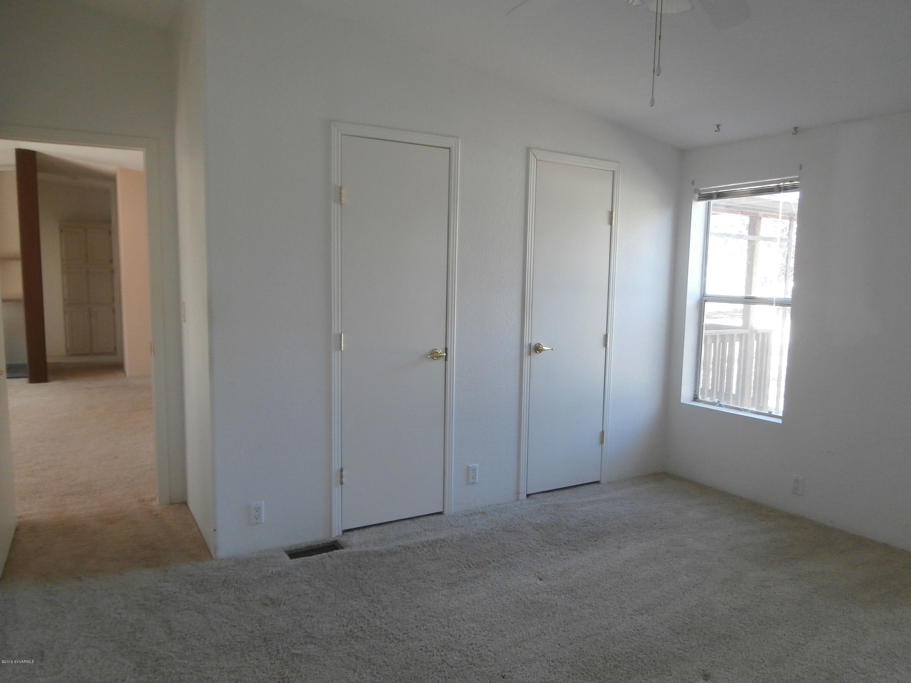 4305 East Aztec Road Rimrock, AZ 86335 - Photo 22 of 25 an empty room with windows