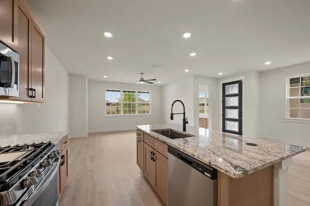 $400,990 | 2512 Red Tailed Hawk Lane, McKinney, TX 75071