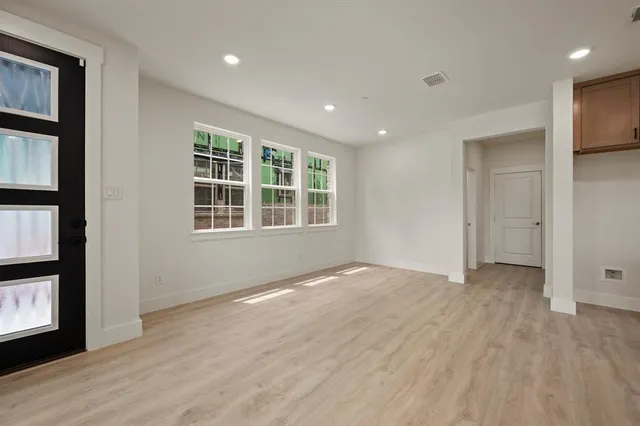 $400,990 | 2512 Red Tailed Hawk Lane, McKinney, TX 75071