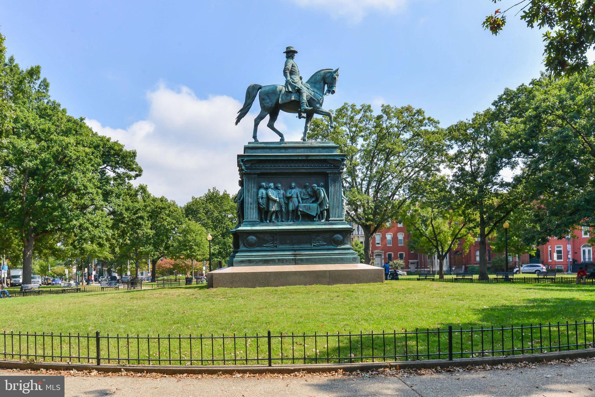 1401 R Street Northwest, Unit 406 Washington, DC 20009 - Photo 22 of 22 a view of a fountain in front of a house