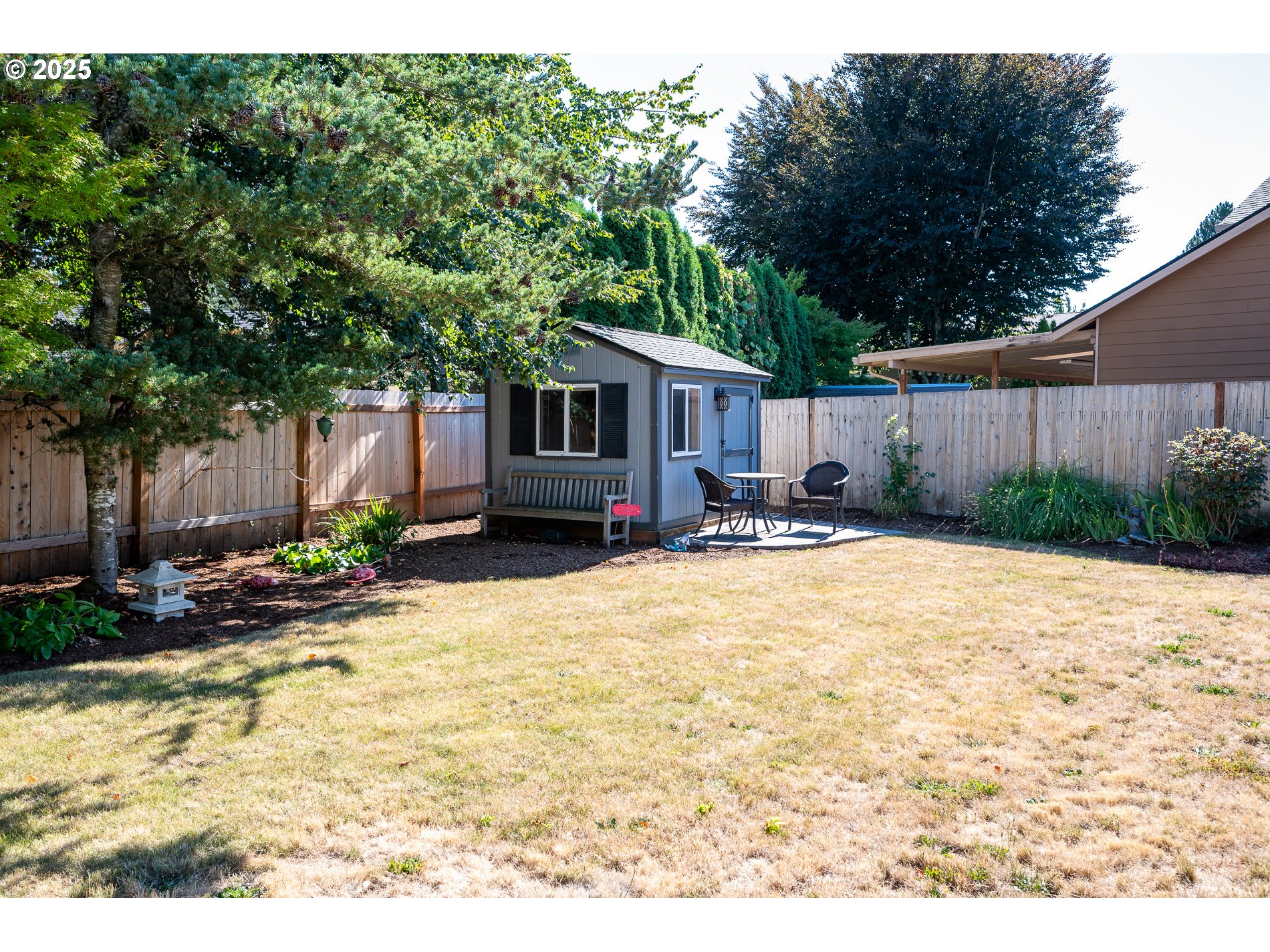 724 Southwest 28th Street Troutdale, OR 97060 - Photo 37 of 47