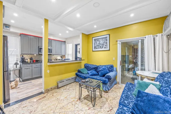 $2,950 | 42-39 Elbertson Street | Elmhurst