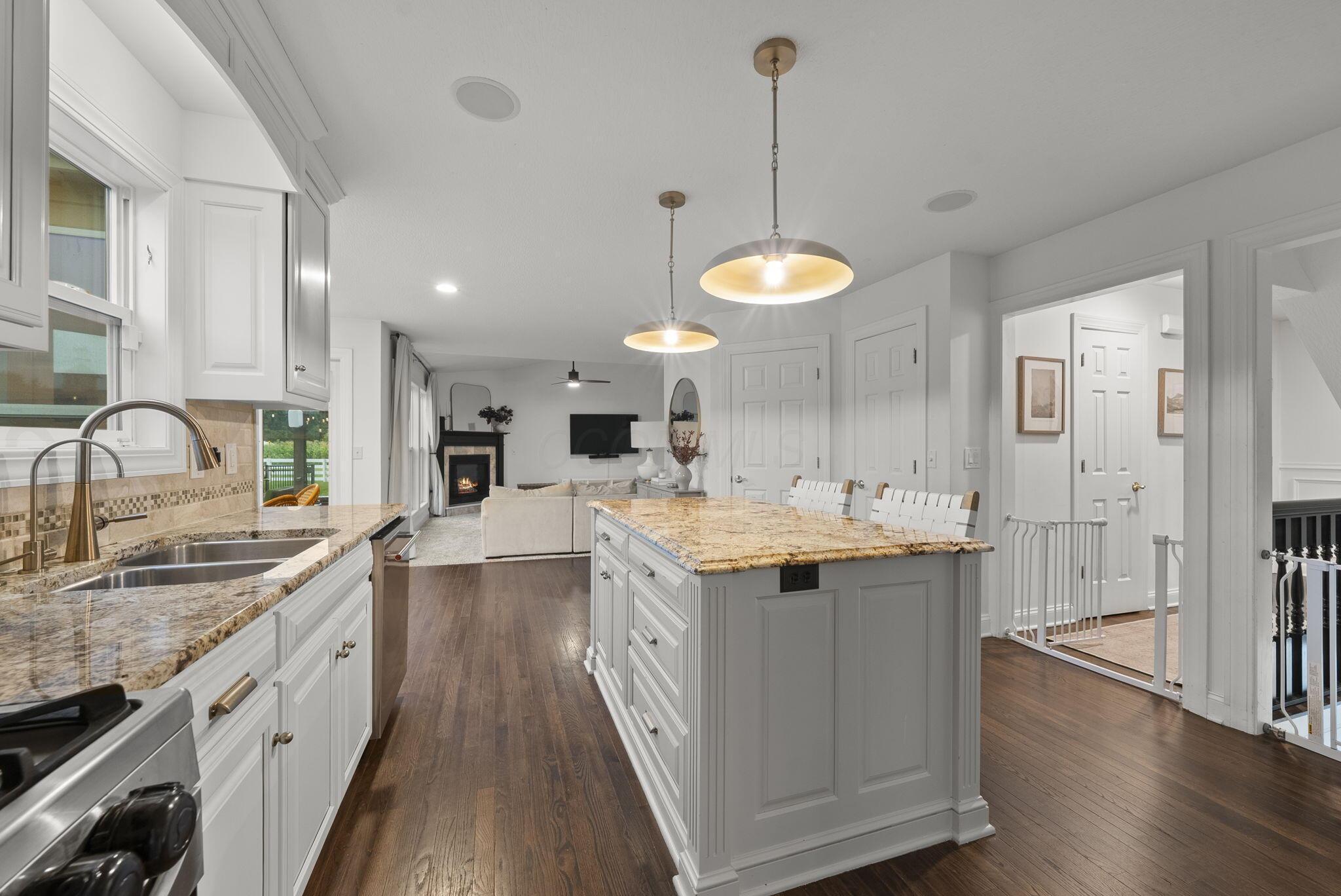 2586 Panhandle Road Delaware, OH 43015 - Photo 14 of 73 Kitchen