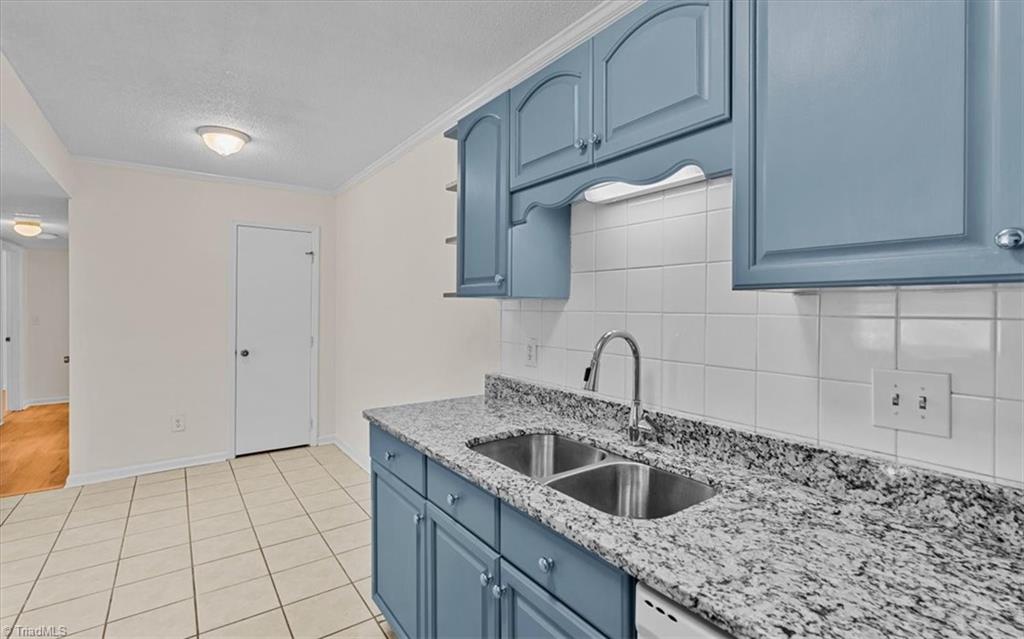 5643 Hornaday Road, Unit D Greensboro, NC 27409 - Photo 15 of 27 Gallery Image 15