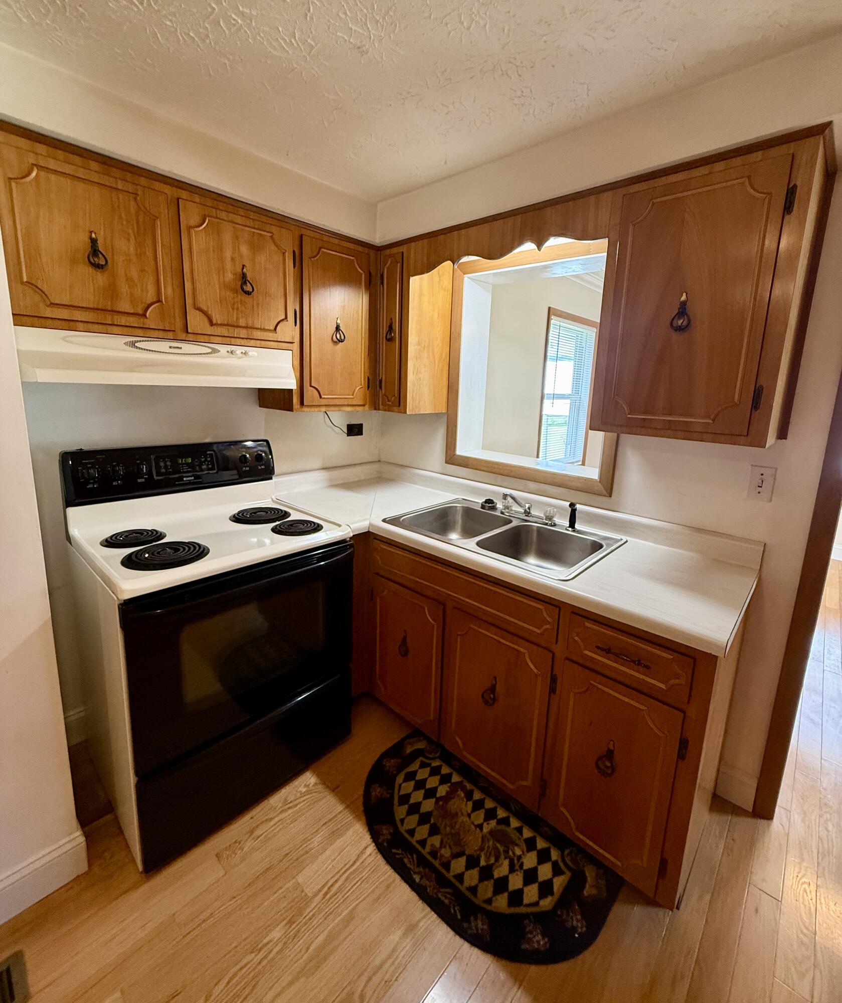 276 Evergreen Road Flat Lick, KY 40935 - Photo 11 of 41 IMG_2953
