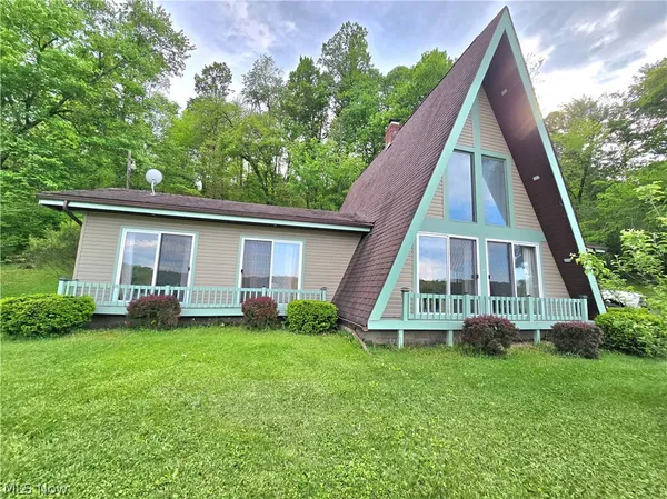 $255,000 | 8465 Black Run Road, Nashport, OH 43830