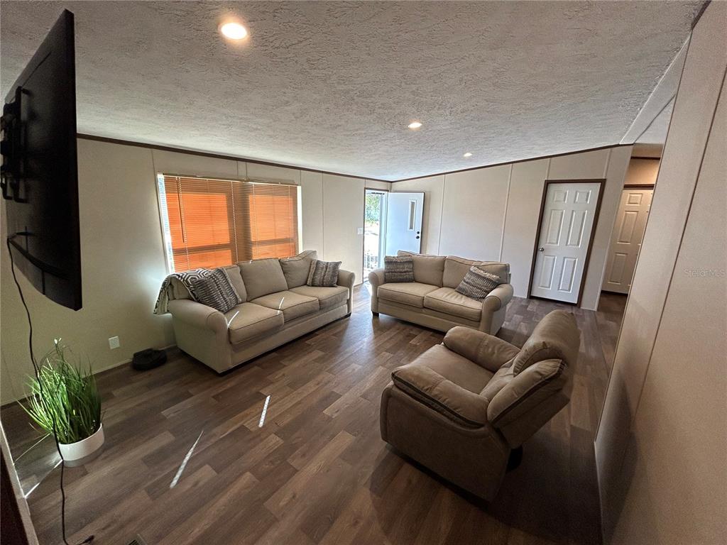 8668 Southwest 67th Court Ocala, FL 34476 - Photo 6 of 15