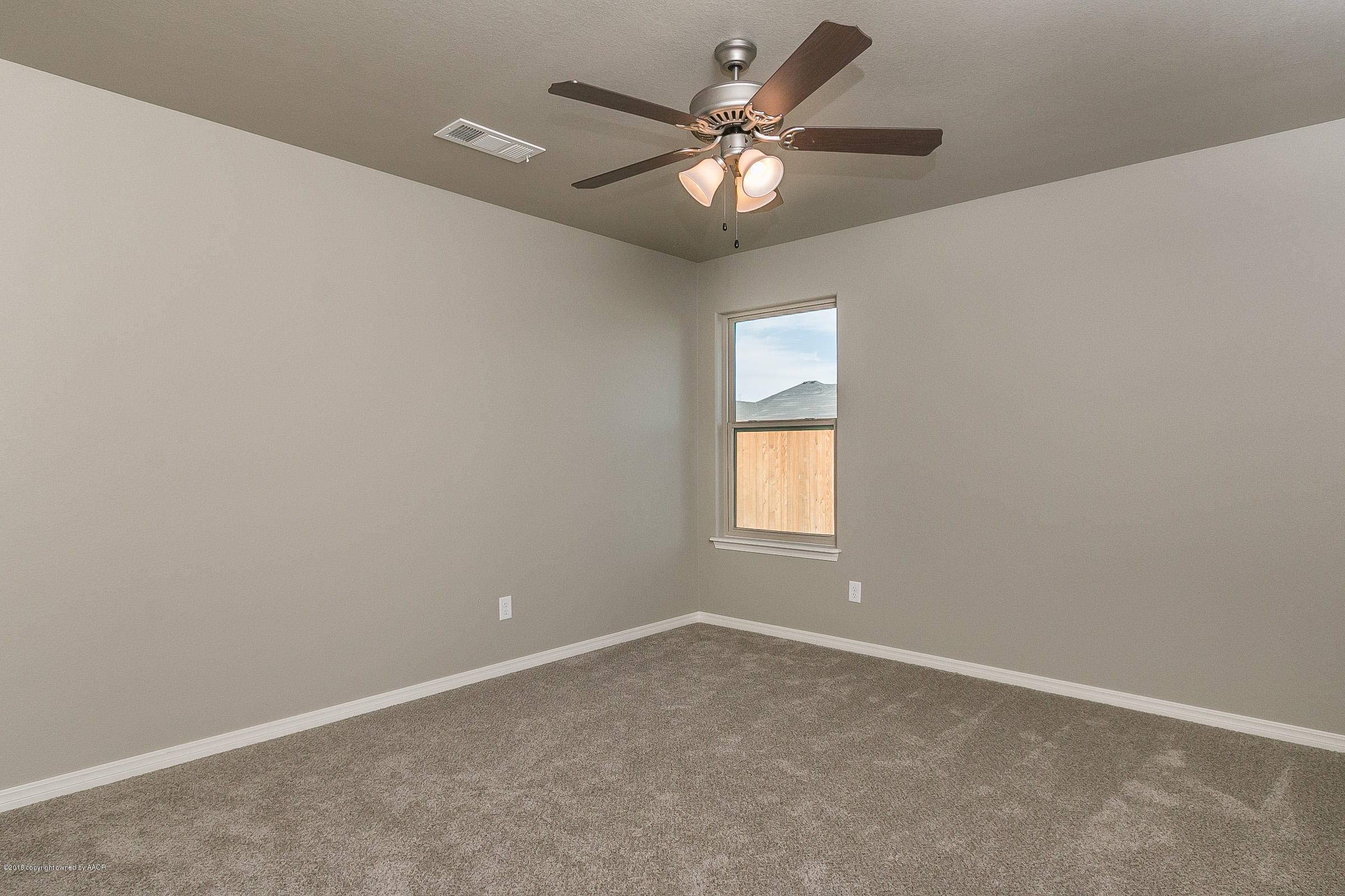 7409 Rochester Drive Amarillo, TX 79118 - Photo 17 of 22 017_Bedroom 3