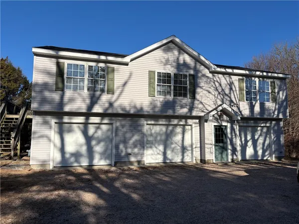 $2,600 | 160 Canal Street, Westerly, RI 02891