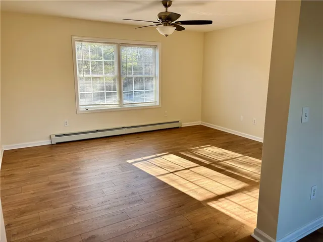 $2,600 | 160 Canal Street, Westerly, RI 02891