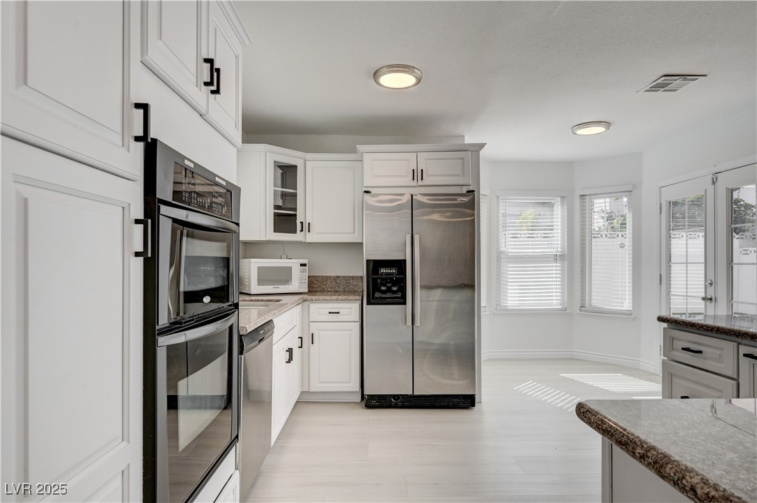 6505 Deadwood Road Las Vegas, NV 89108 - Photo 4 of 44