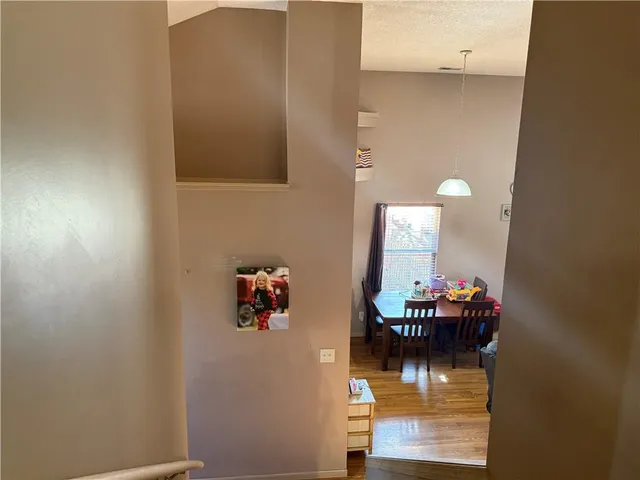 $299,900 | 2202 Meadow Trail, St. Joseph, MO 64503