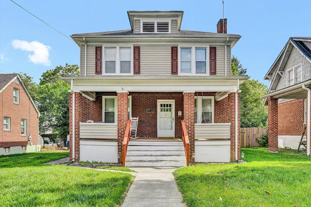 $324,950 | 2136 Denniston Avenue Southwest, Roanoke, VA 24015