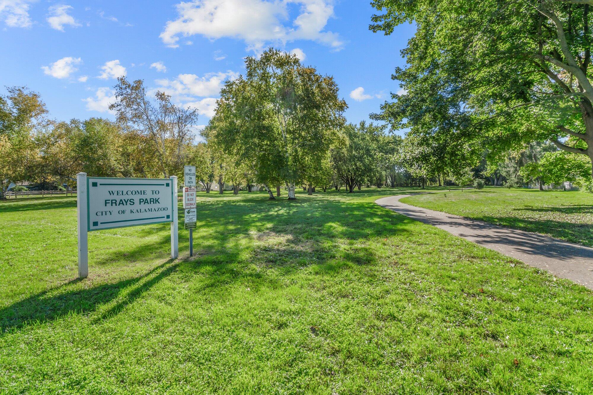 721 Piccadilly Road Kalamazoo, MI 49006 - Photo 42 of 52 45-WM1314highgate-40