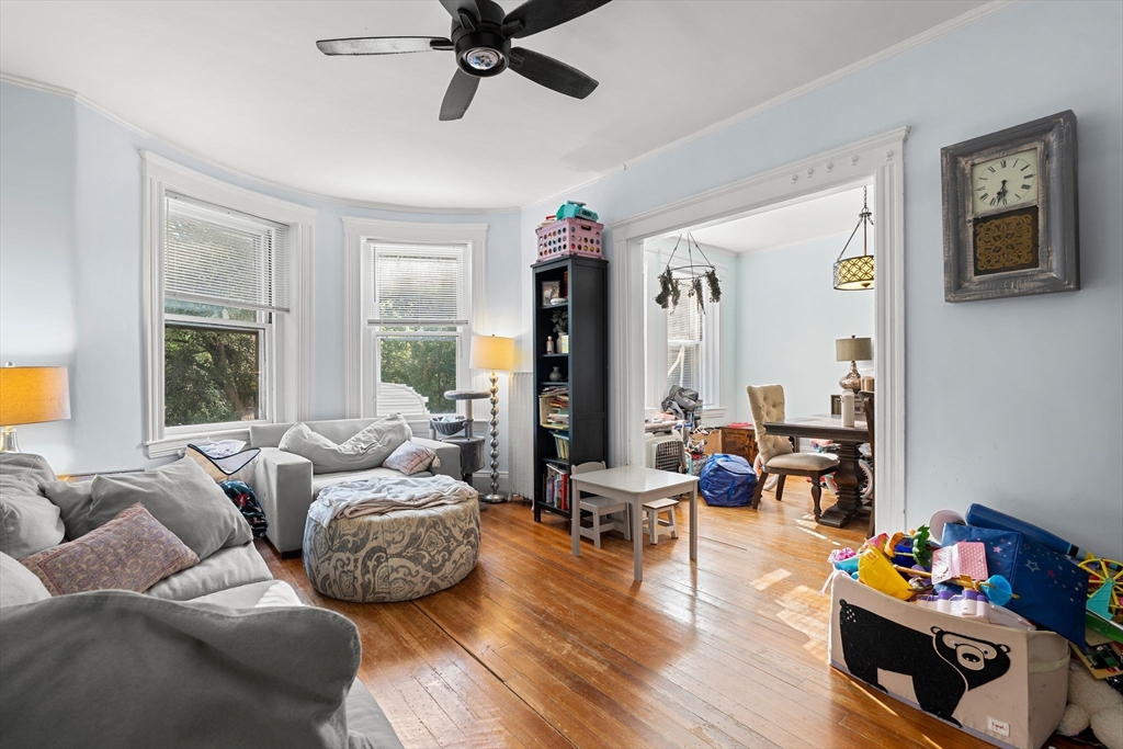 26 Parkway Road Brookline, MA 02445 - Photo 18 of 42 Gallery Image 18