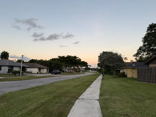 $2,200 | 1389 Pines Lane, West Palm Beach, FL 33415