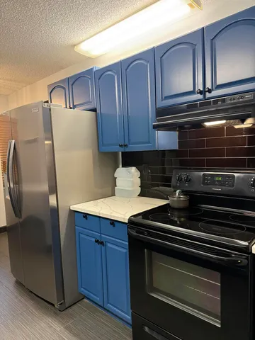 $2,200 | 1389 Pines Lane, West Palm Beach, FL 33415