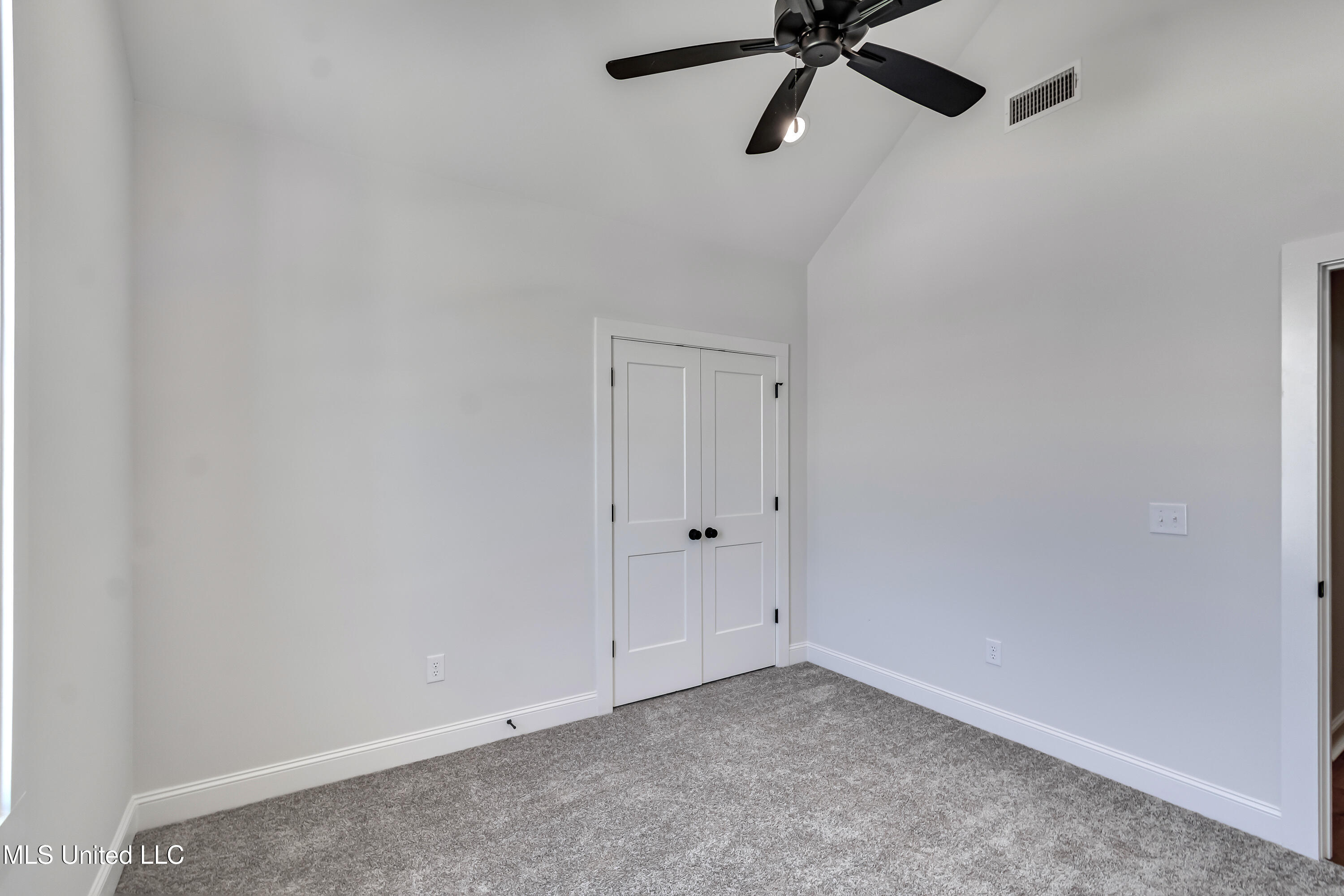 609 Cobalt Way Brandon, MS 39042 - Photo 15 of 52 609 Cobalt Way-19