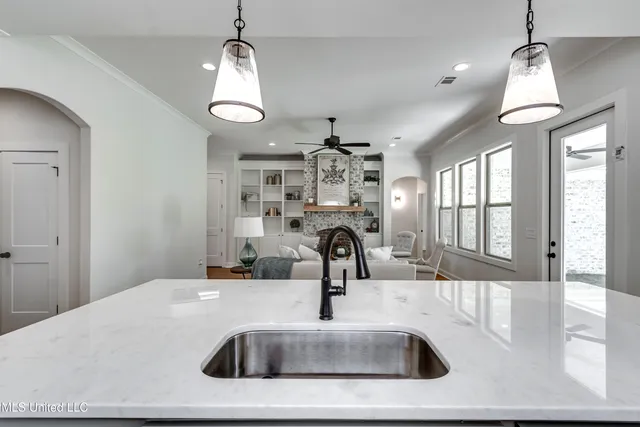 $364,900 | 609 Cobalt Way, Brandon, MS 39042