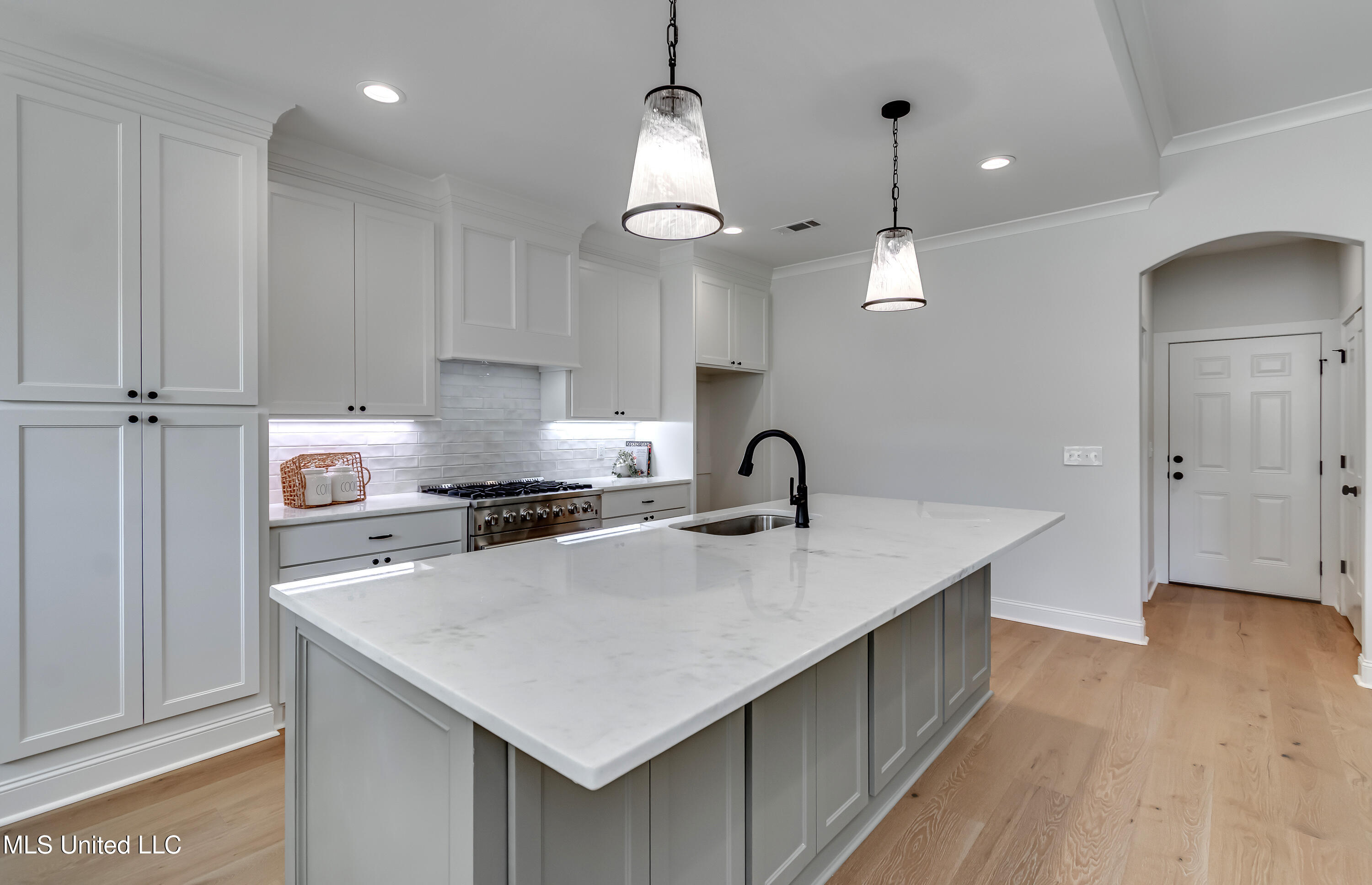 609 Cobalt Way Brandon, MS 39042 - Photo 37 of 52 609 Cobalt Way-37