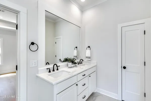 $375,000 | 609 Cobalt Way, Brandon, MS 39042