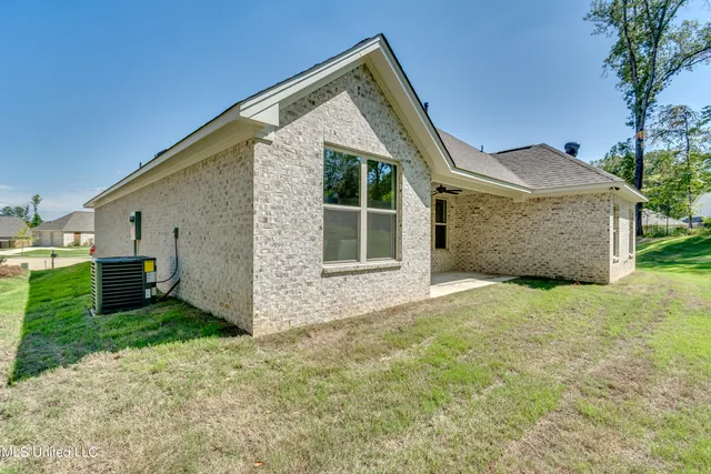 $364,900 | 609 Cobalt Way, Brandon, MS 39042