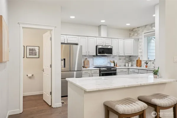 $690,000 | 35215 Aspen Lane Southeast, Unit 1303, Snoqualmie, WA 98065