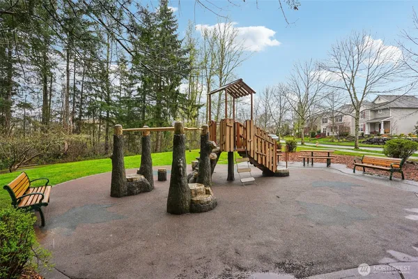 $690,000 | 35215 Aspen Lane Southeast, Unit 1303, Snoqualmie, WA 98065