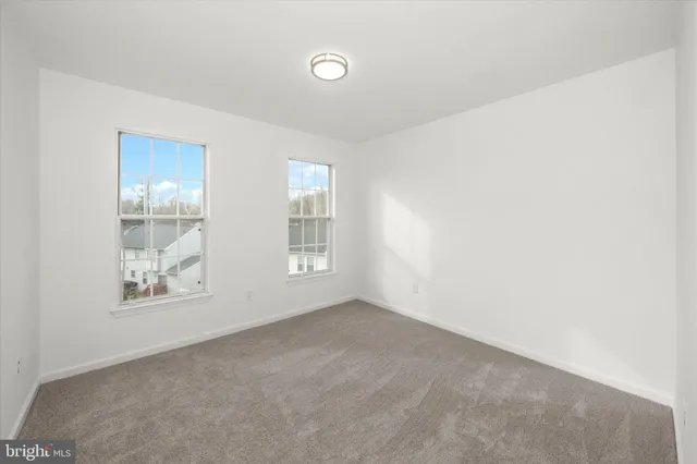 $579,900 | 105 Berry Drive, Wilmington, DE 19808