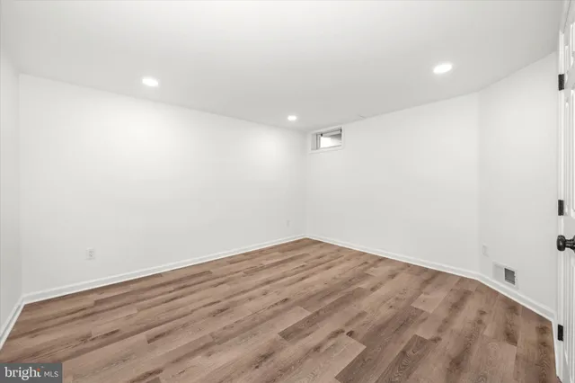 $579,900 | 105 Berry Drive, Wilmington, DE 19808