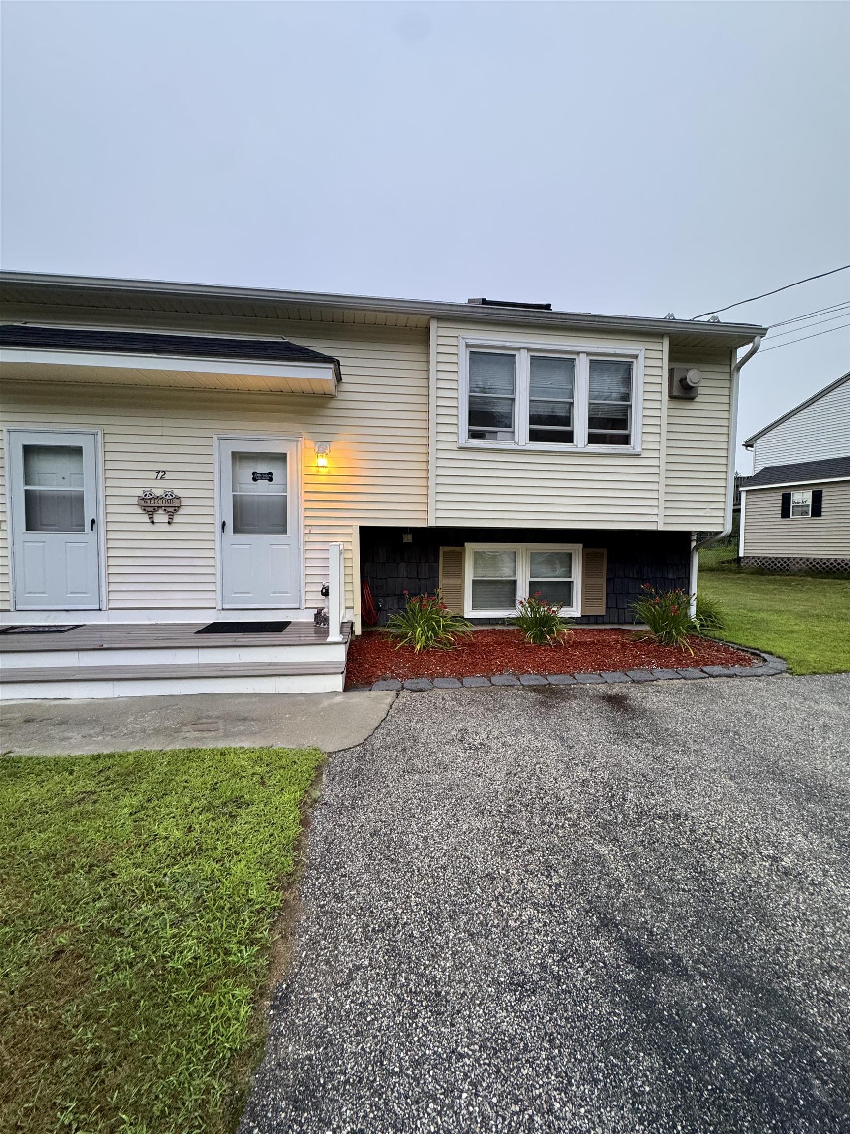 72 Derryfield Road, Unit R Derry, NH 03038 - Photo 2 of 17