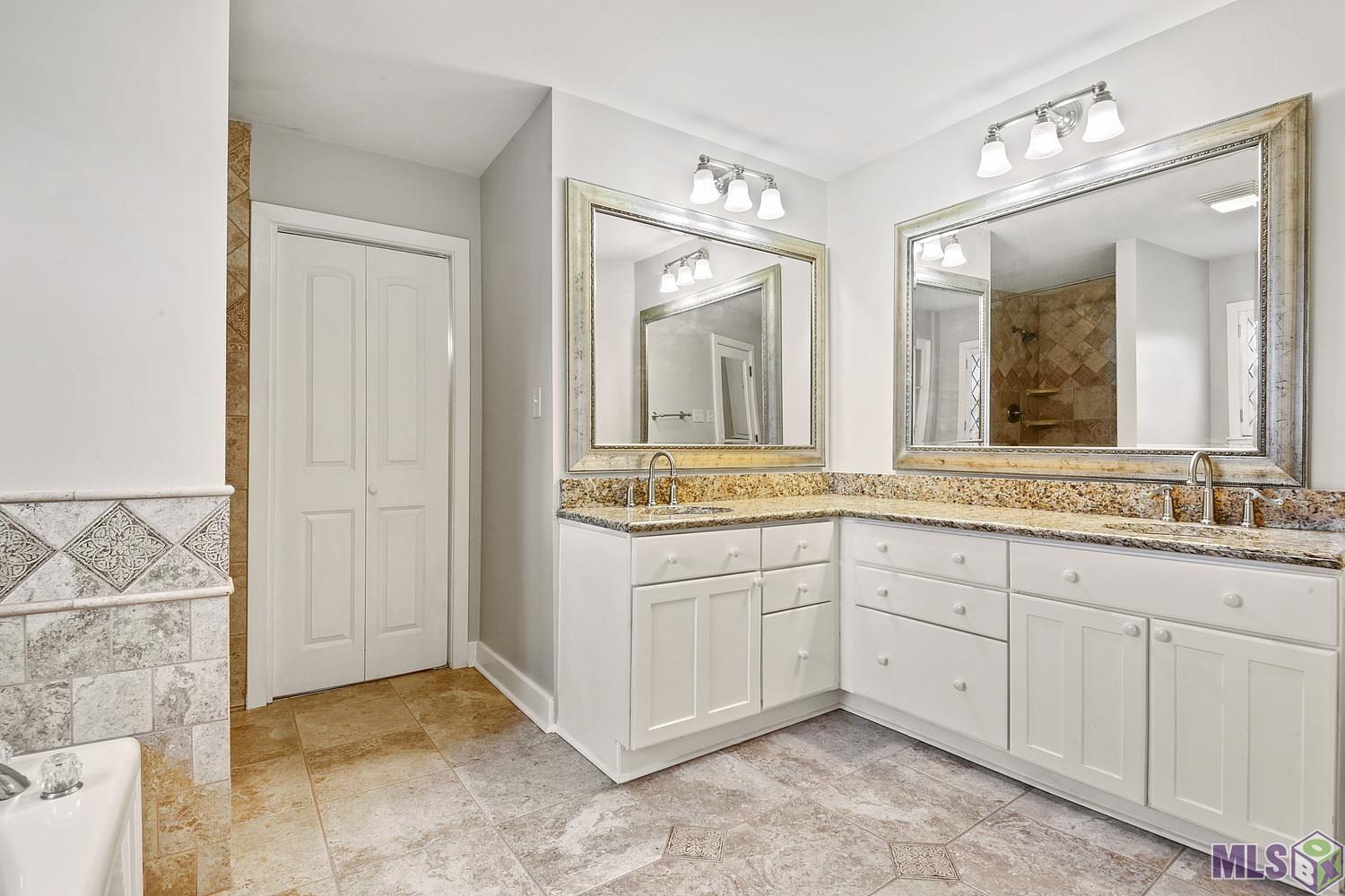 9722 Cal Road Baton Rouge, LA 70809 - Photo 12 of 25