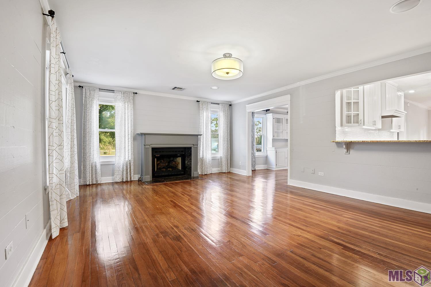 9722 Cal Road Baton Rouge, LA 70809 - Photo 4 of 25