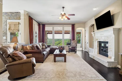 $1,200,000 | 6302 River Pl Boulevard, Austin, TX 78730