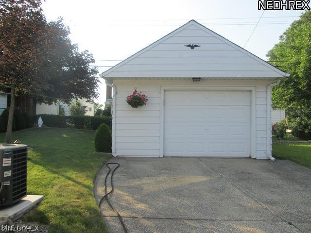 11805 Fordham Road Garfield Heights, OH 44125 - Photo 8 of 10