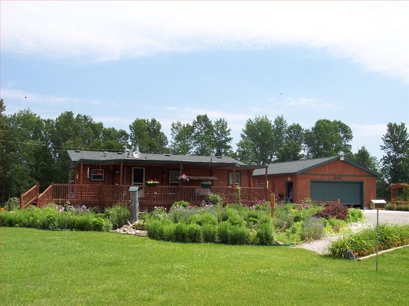 3098 Senske Road Standish, MI 48658 - Photo 1 of 50 1836106.JPG