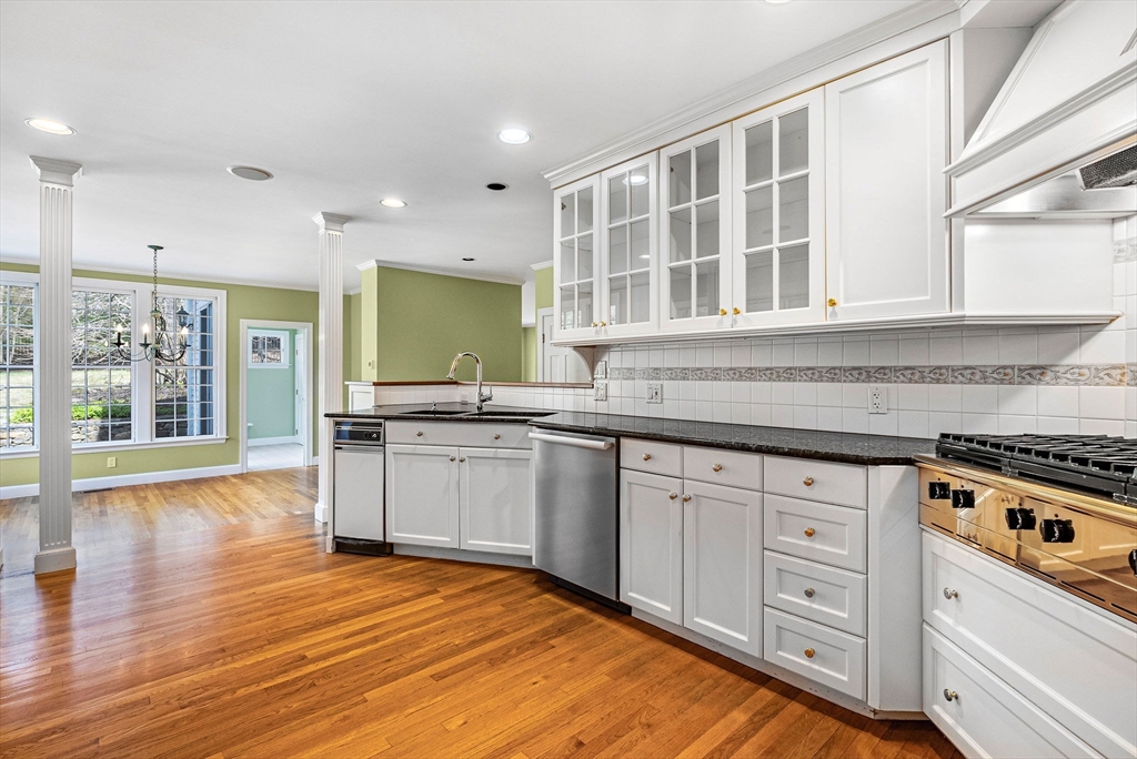 11 Wachusett Road Wellesley, MA 02481 - Photo 10 of 37 Gallery Image 10