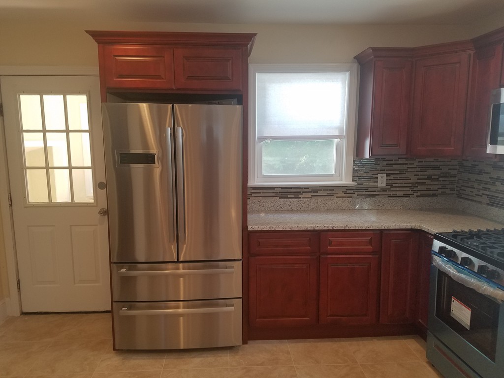 40 Reed Street Randolph, MA 02368 - Photo 4 of 24