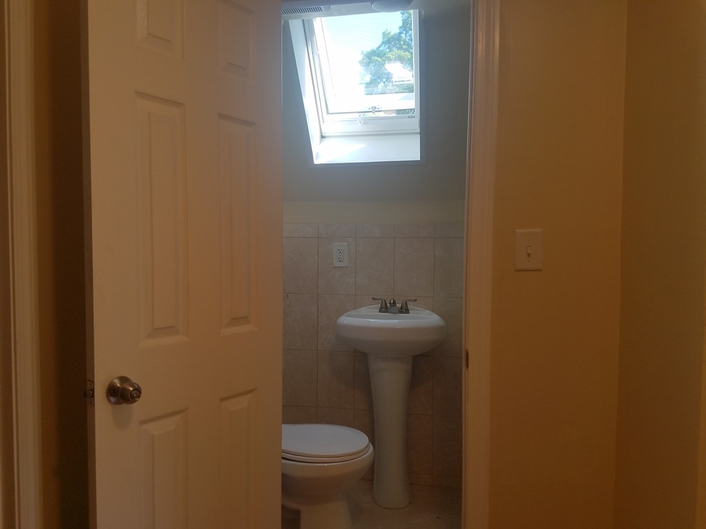 40 Reed Street Randolph, MA 02368 - Photo 9 of 24