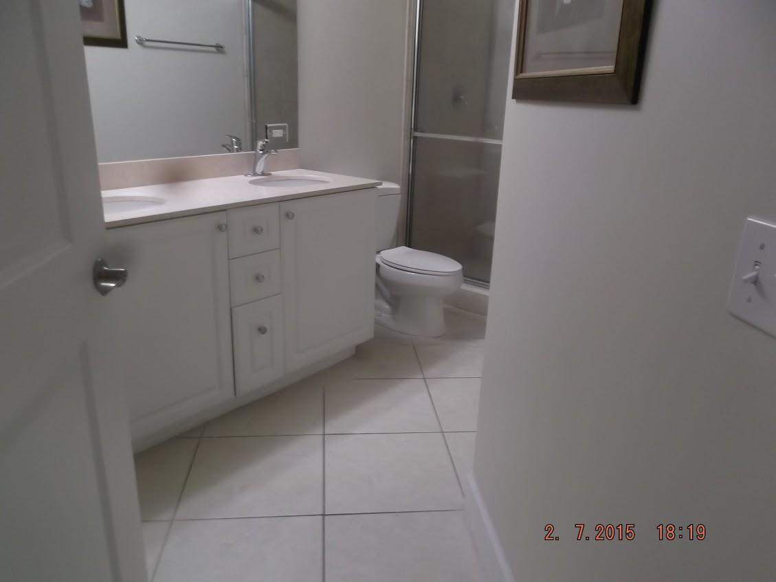 1690 Renaissance Commons Boulevard, Unit 1424 Boynton Beach, FL 33426 - Photo 18 of 31 bathroom 3