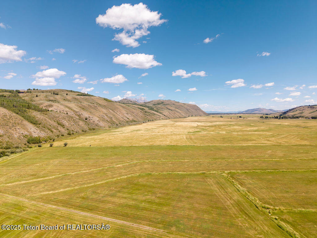 Property with adjacent Conserved Land