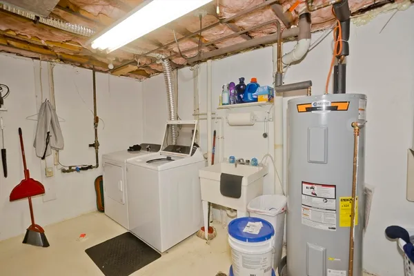 $400,000 | 43 West Summit Street, Unit 10, South Hadley, MA 01075