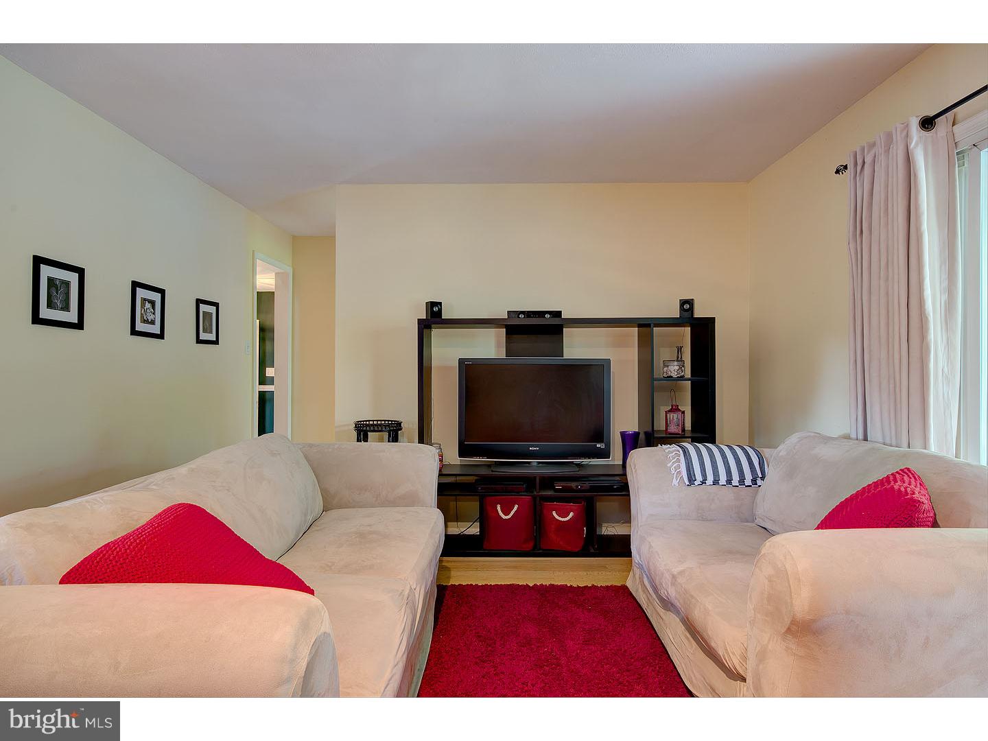 108 Shenandoah Road Cinnaminson, NJ 08077 - Photo 13 of 24 Gallery Image 13
