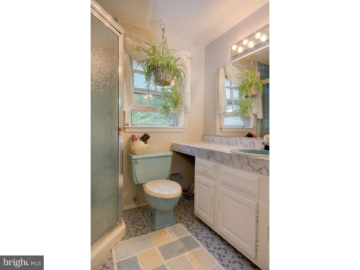 108 Shenandoah Road Cinnaminson, NJ 08077 - Photo 17 of 24 Gallery Image 17