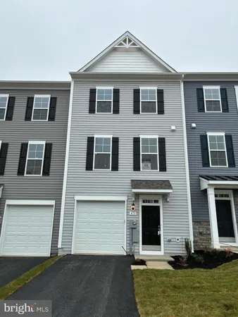 $1,895 | 473 Husky Trail, Martinsburg, WV 25403