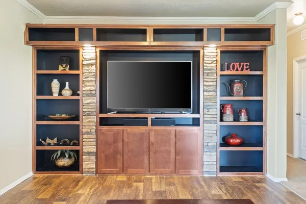 $699,000 | 4390 Rolling Hills Road, Sheridan, CA 95681