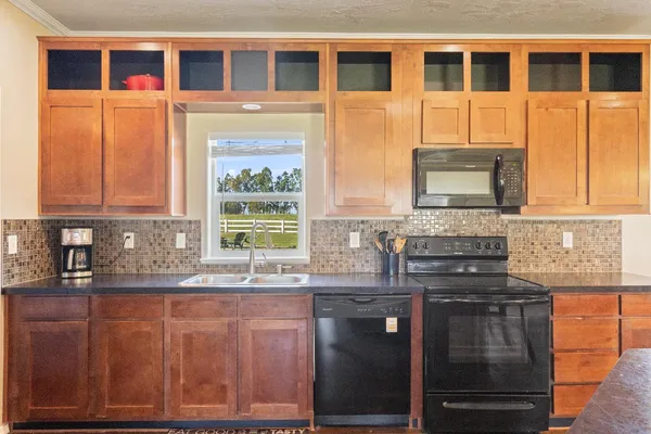 $699,000 | 4390 Rolling Hills Road, Sheridan, CA 95681