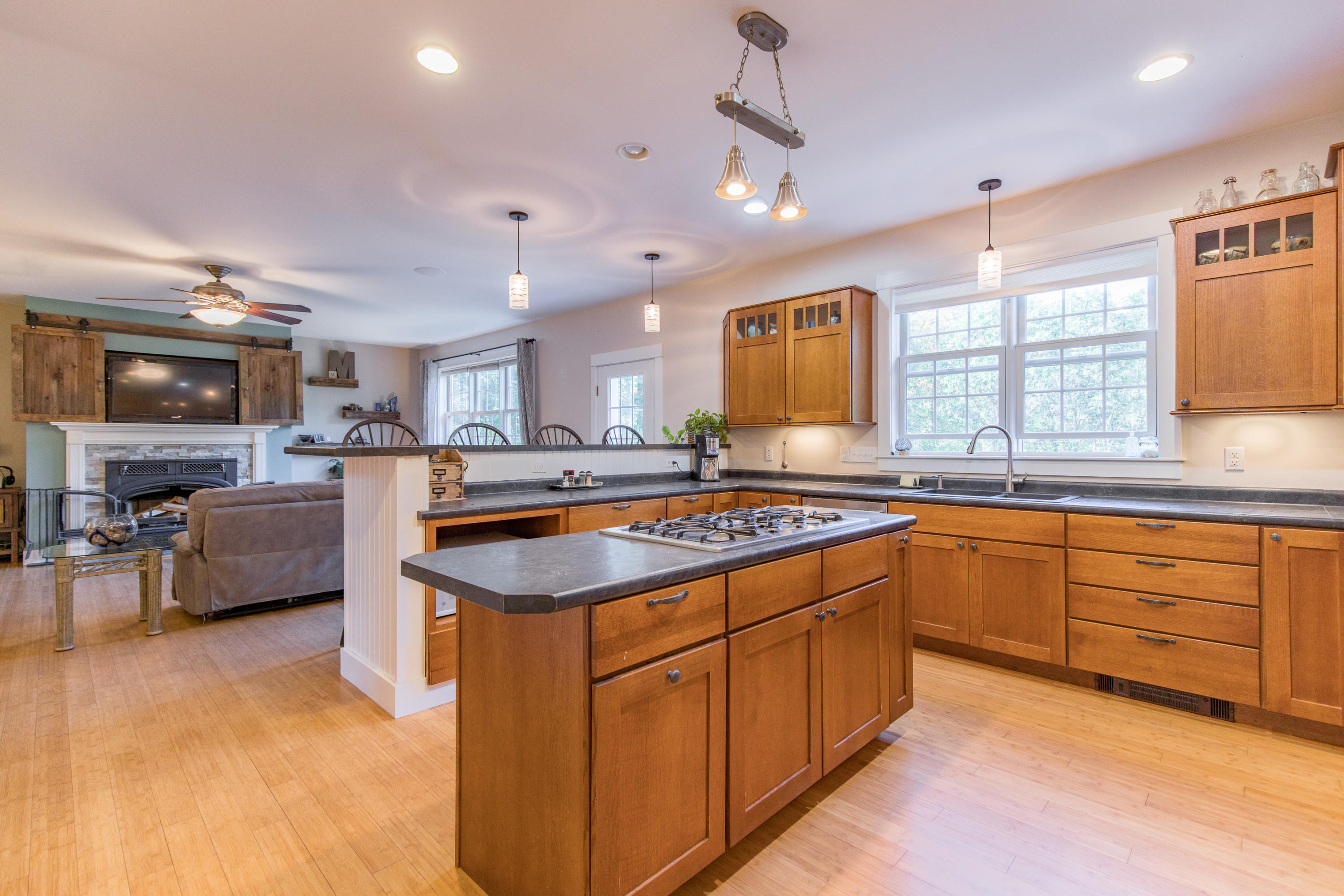 146 Stagecoach Road Woolwich, ME 04579 - Photo 14 of 67 146 Stagecoach Woolwich-11